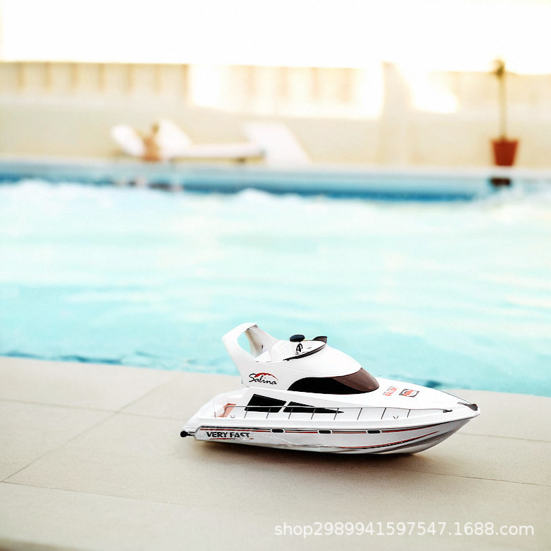 Kapal Pesiar Mewah Dikendalika - Model Kit Yacht ulasan dan harga